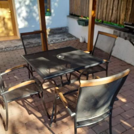 Mézes-Kuckó Apartamento Tihany Exterior foto